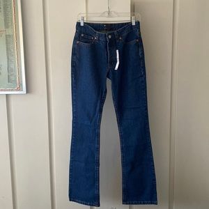 ASOS DESIGN cotton blend flare jean in
rich mid wash - MBLUE